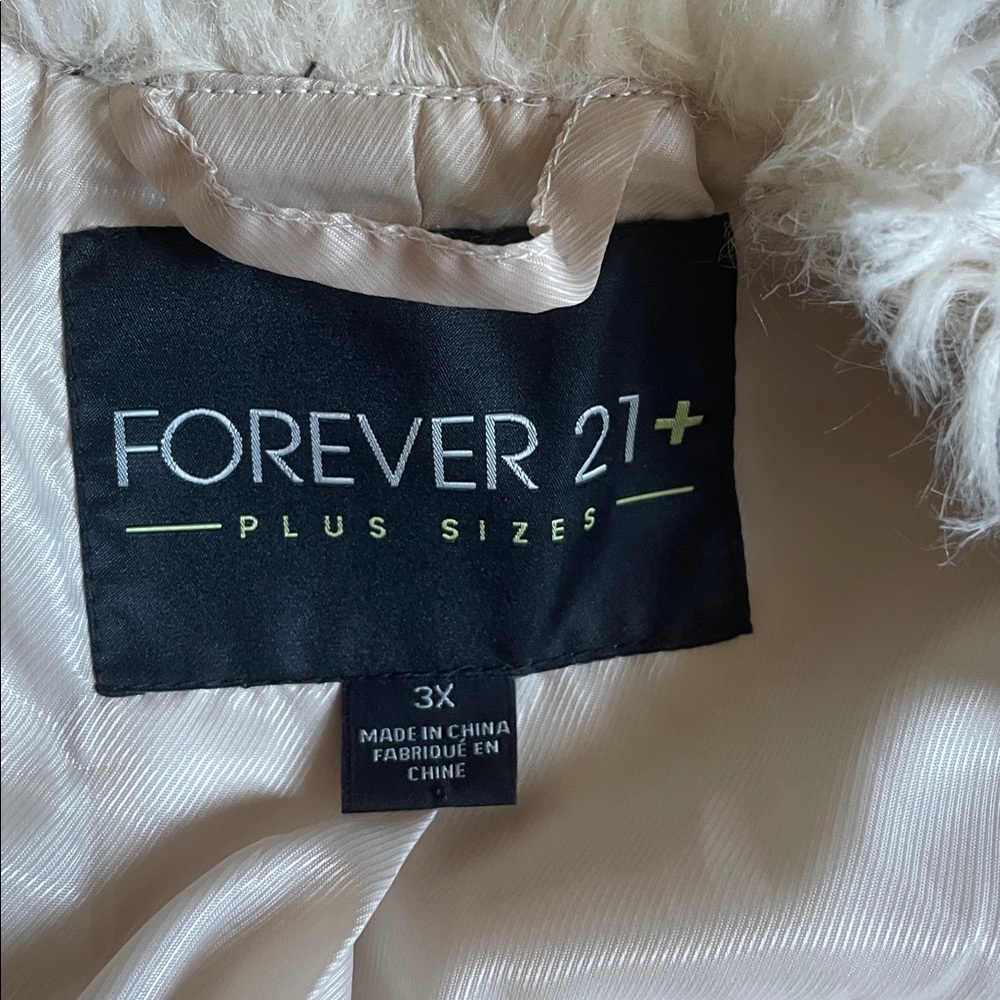 Forever 21 Cream Faux Fur Vest with Beaded Shoulder Embellishments - Picture 6 of 6